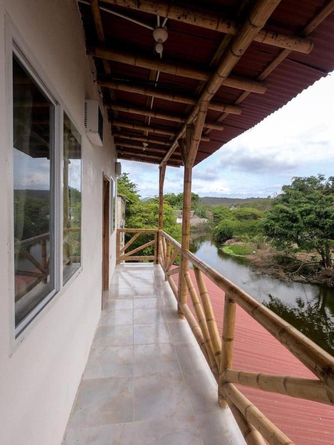 Iguana Beach House Ostello Montañita Esterno foto